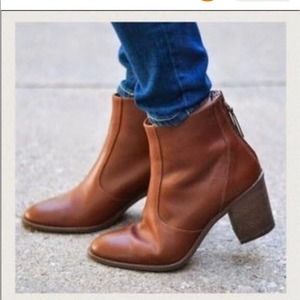 Madewell Leather Ames Heeled Ankle Booties in Cognac B2061 Size 10